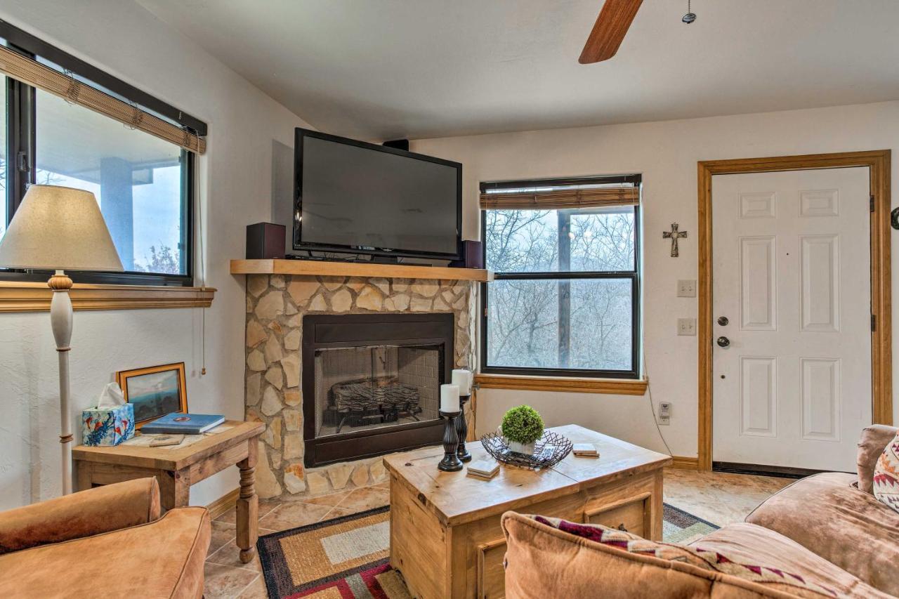 Medicine Park Cabin Rental With Mountain View Exterior foto
